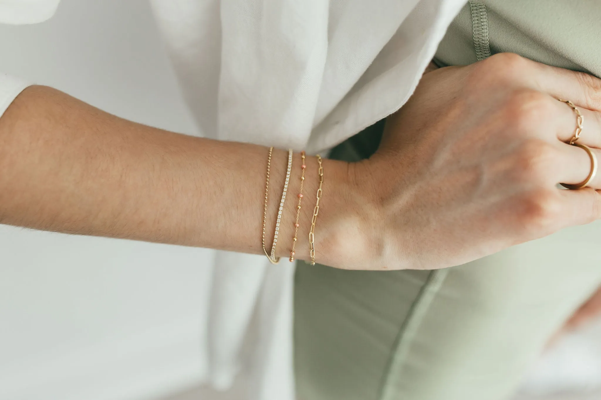 10K Gold Small Paperclip Bracelet