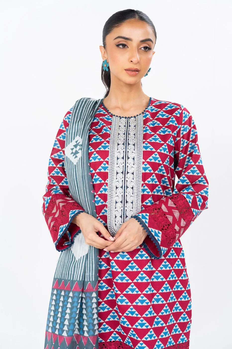 3 Pc Printed Embroidered Cambric Suit With Printed Tissue Dupatta