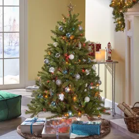 4.5-foot Mixed Spruce Hinged Artificial Christmas Tree - NH903703