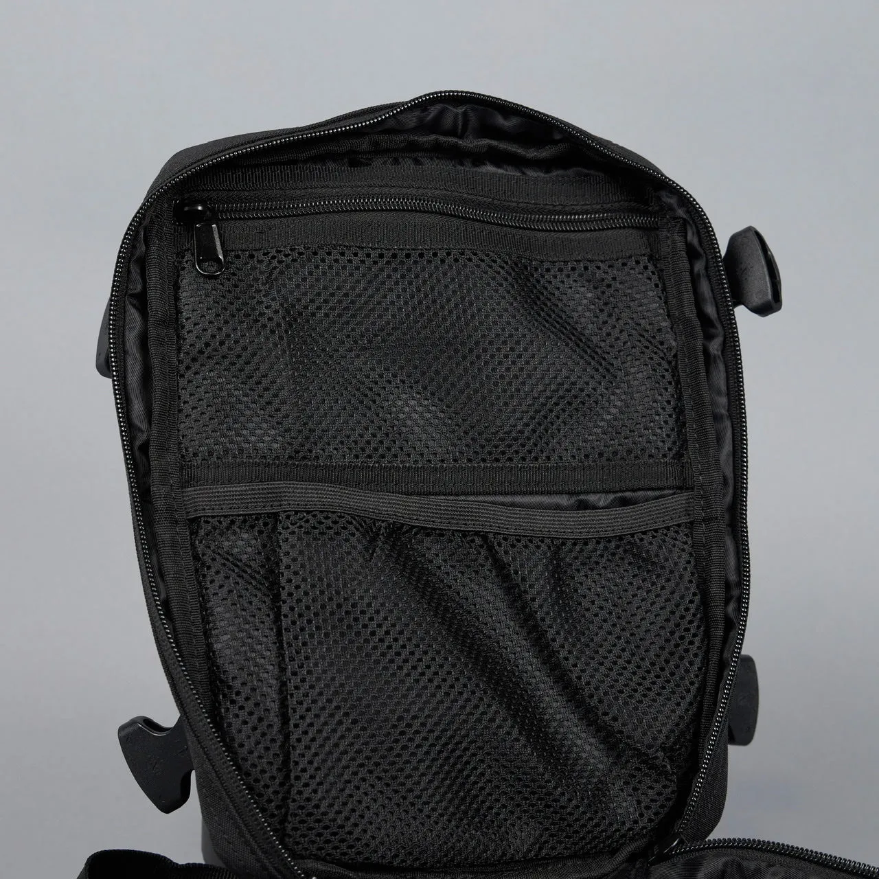 9L Backpack Mini Red Venom