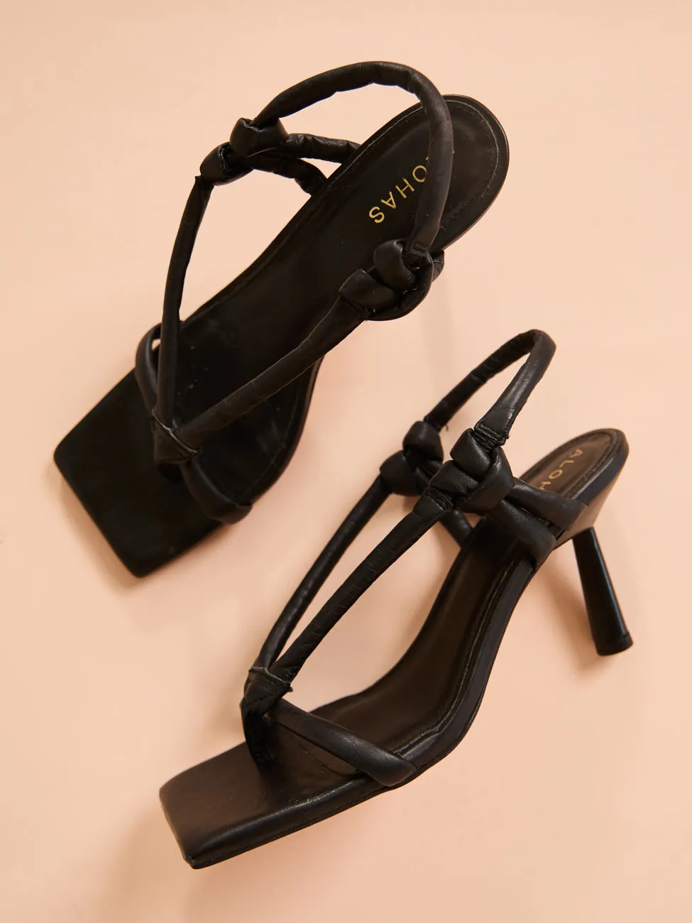 Alohas Sheila Heel in Black