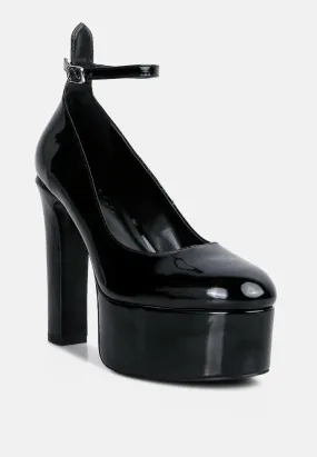 Babe-Heaven Patent Pu Sandals In Black