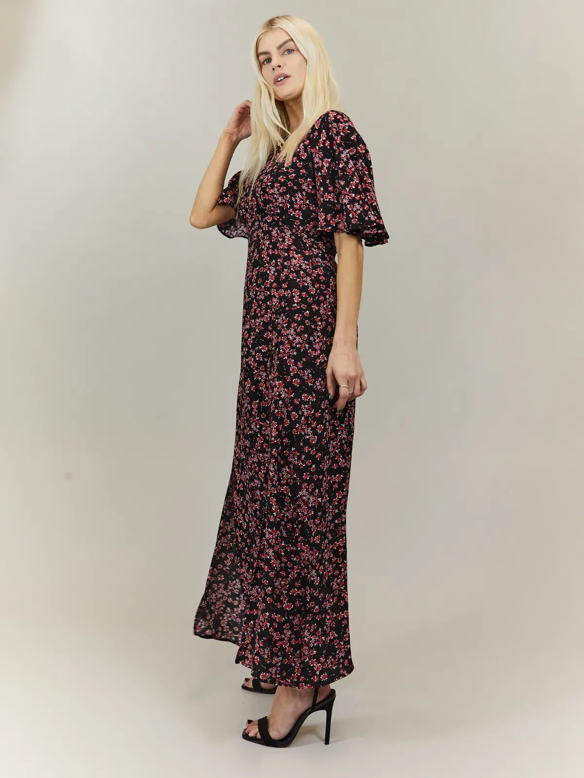 Bailey Angel Sleeve Midi Dress / Dark Floral Print