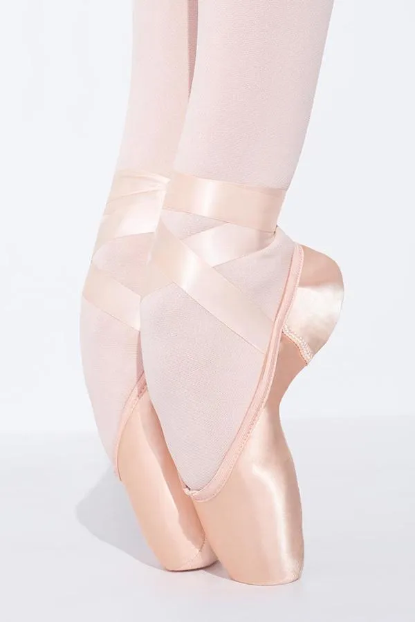 Capezio Airess Tapered Toe (Firm) 0.7