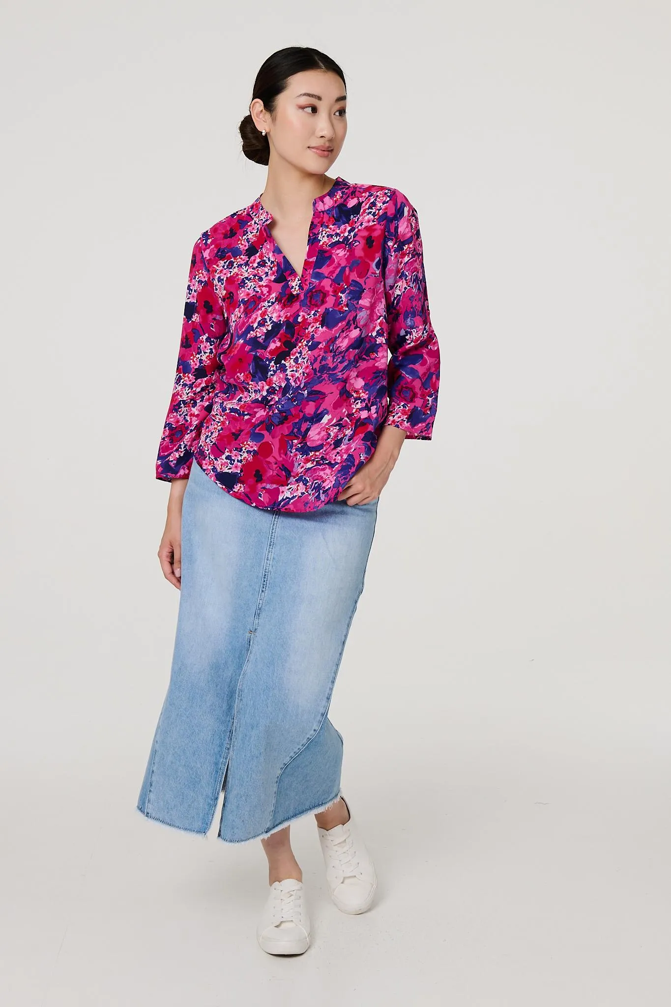 Floral 3/4 Sleeve Collarless Blouse