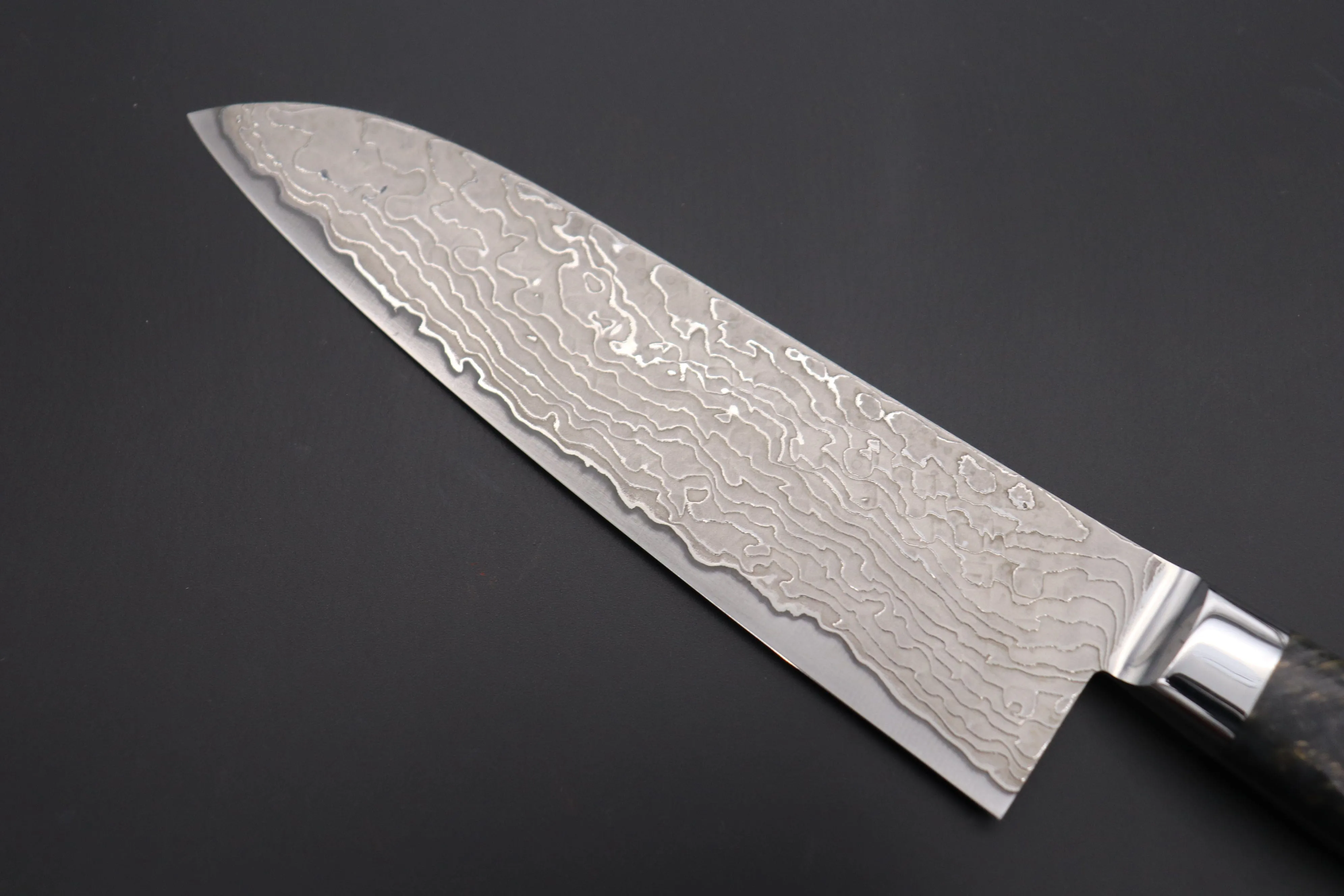 JCK Original Kagayaki NOVEL- Limited Edition Custom R-2 Damascus Series KNLTD-136 Santoku 175mm (6.8 inch, Forged Blade)