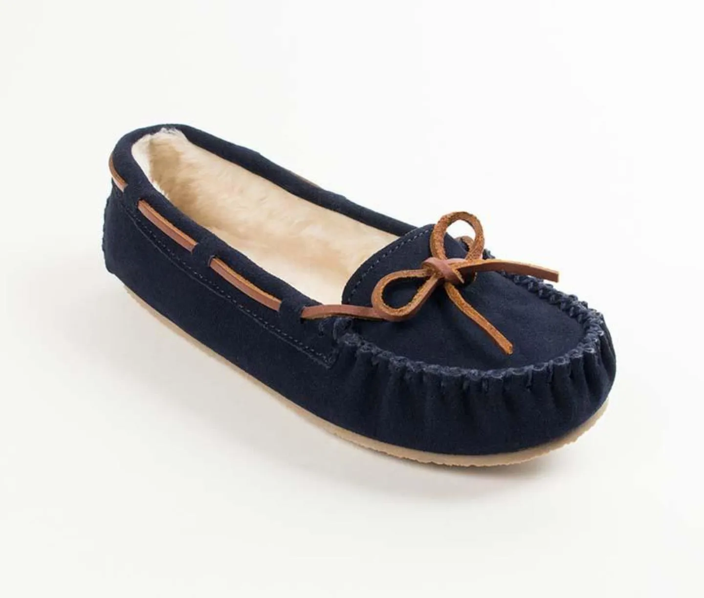 Minnetonka Women's Cally Slipper