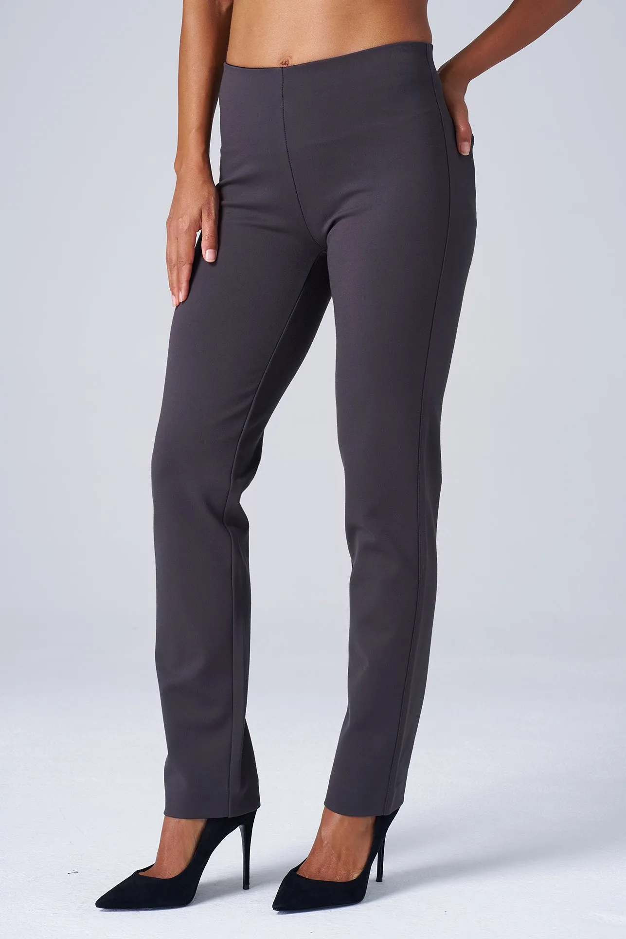 Perfect Ponte Tapered Pant