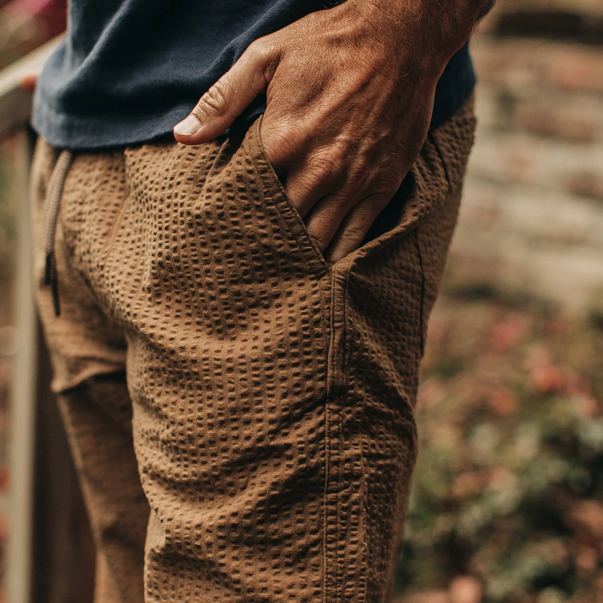 The Après Pant in British Khaki Seersucker