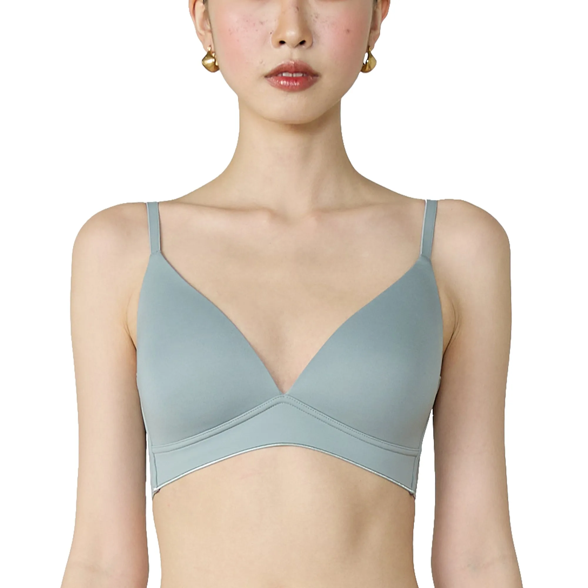 Wacoal Mood Smooth Bra ชุดชั้นในวัยรุ่น บราไร้ตะเข็บ รุ่น MM1X82 สีเขียวออกเทา (GV)